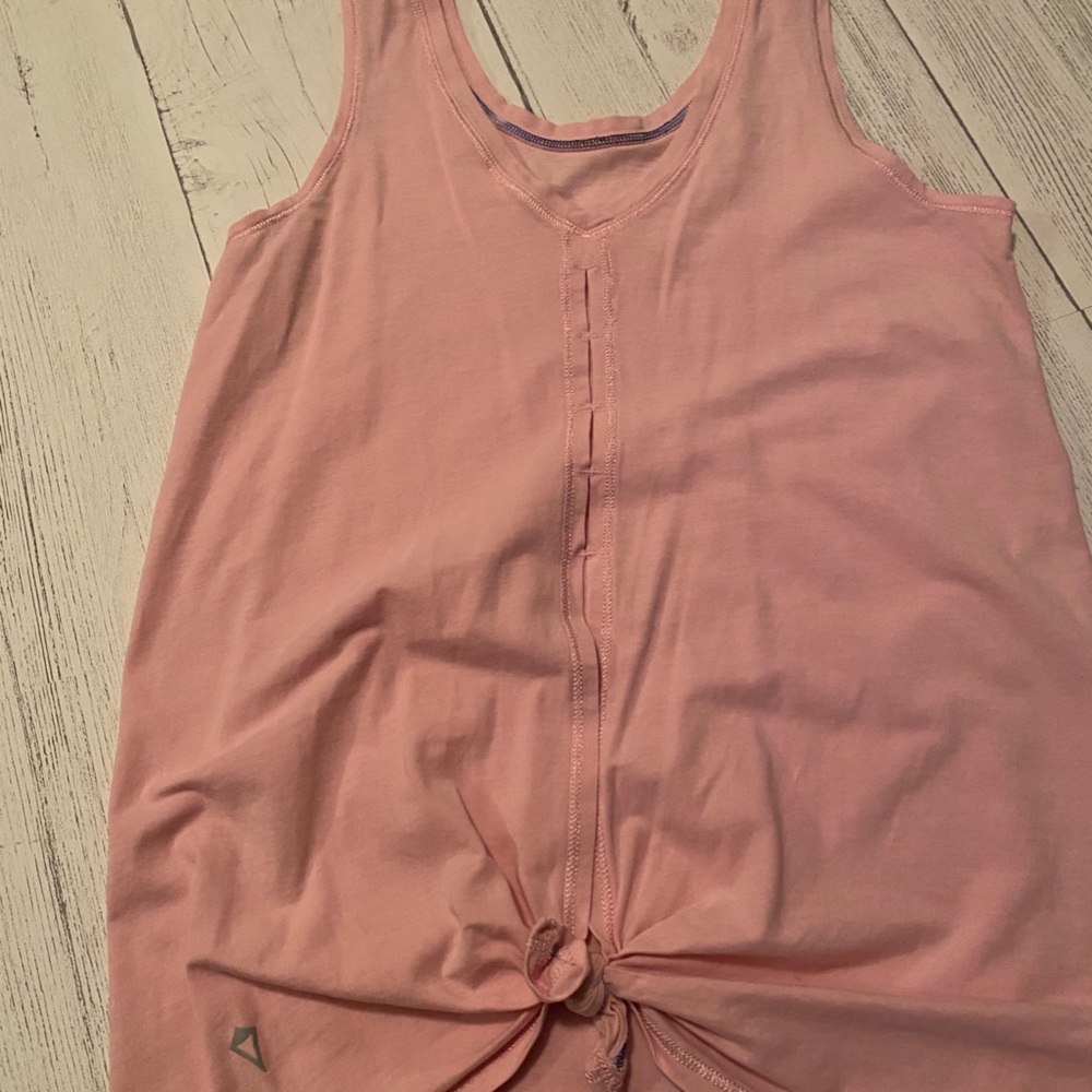 Ivivva sport top size 12